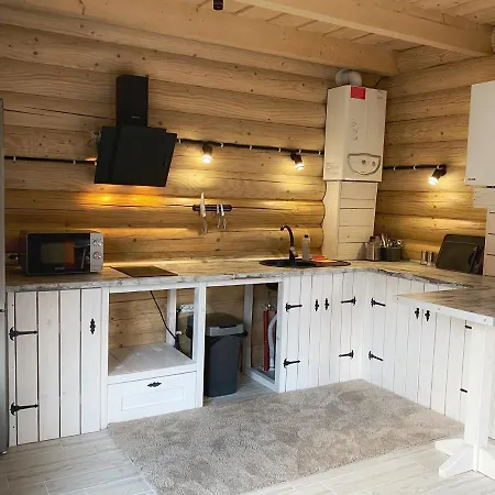 Guculka Apartman *